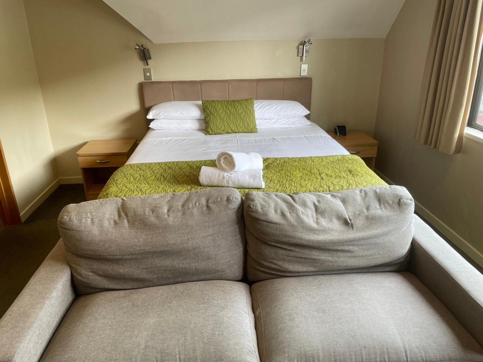 Allan Court Motel Dunedin Esterno foto