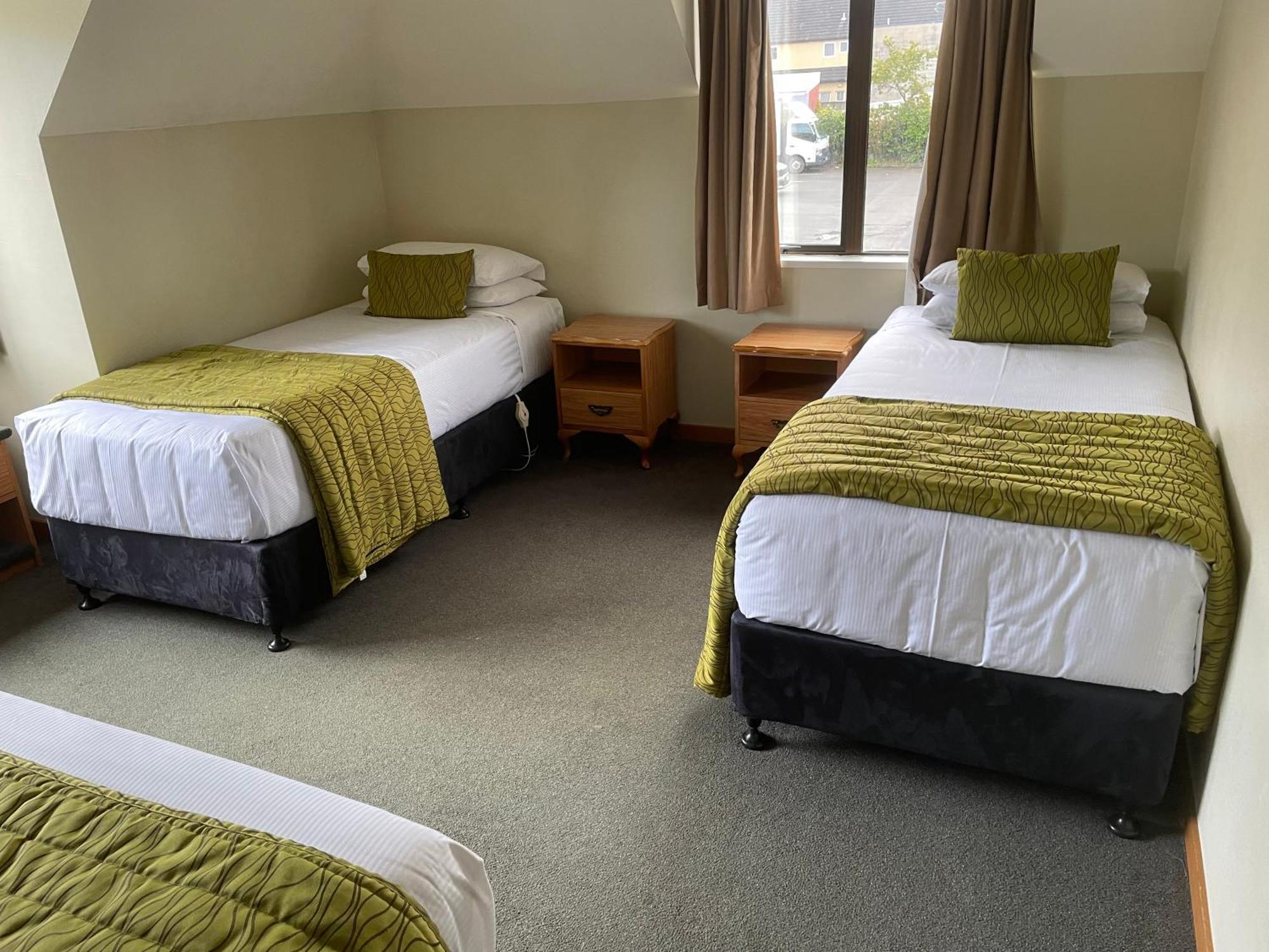 Allan Court Motel Dunedin Esterno foto