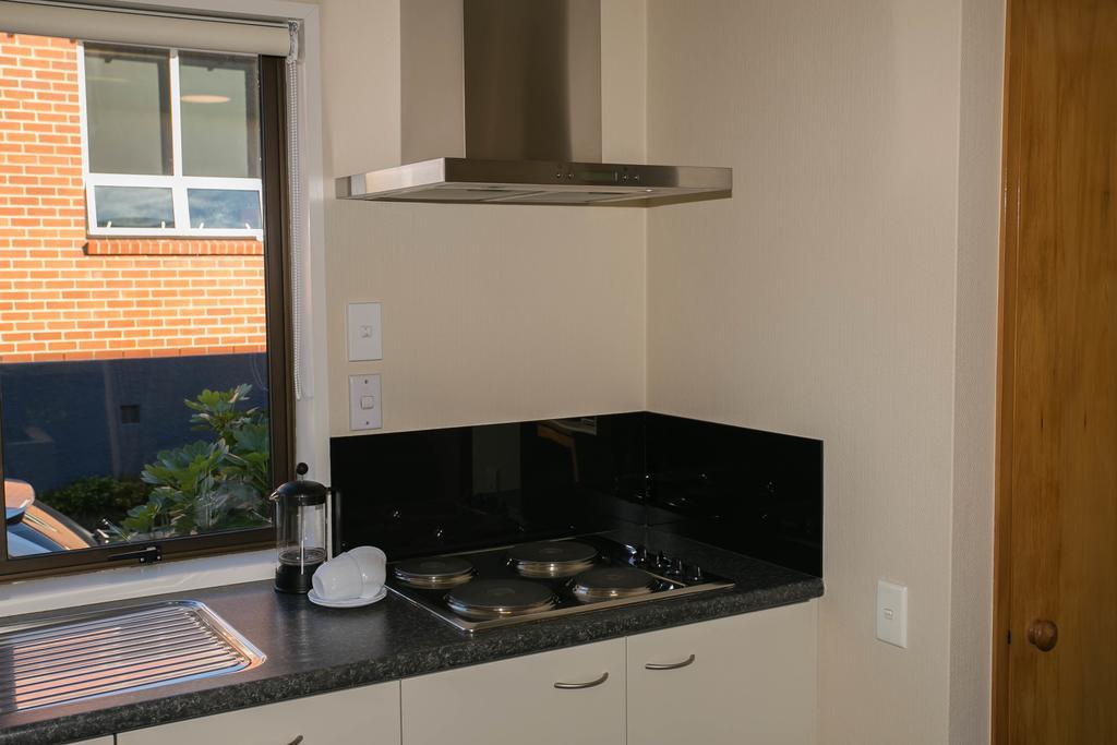 Allan Court Motel Dunedin Esterno foto