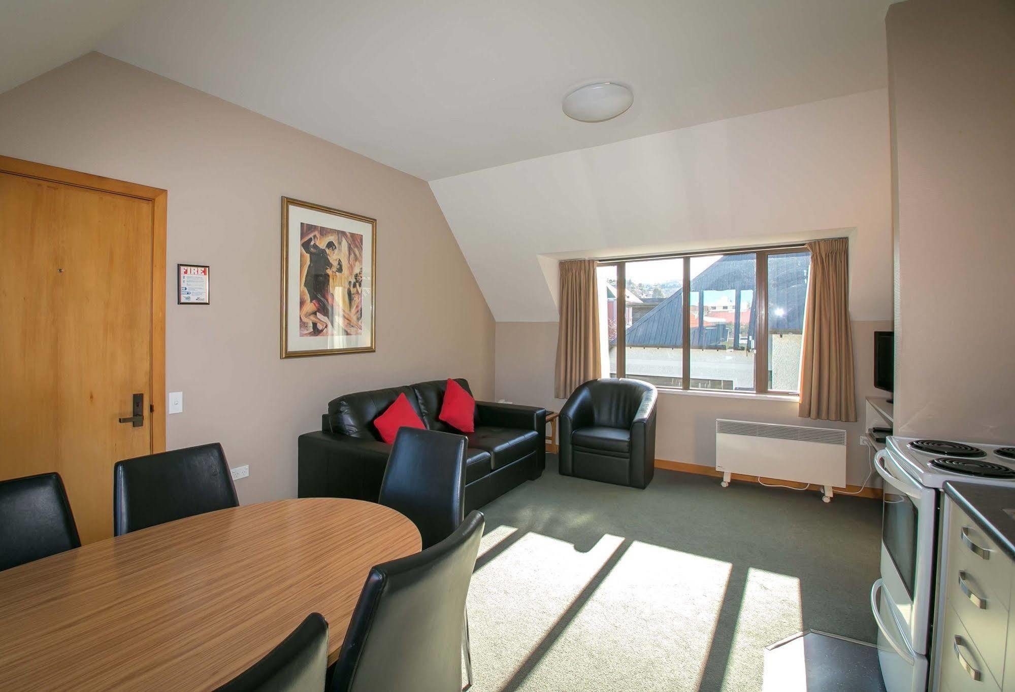 Allan Court Motel Dunedin Esterno foto