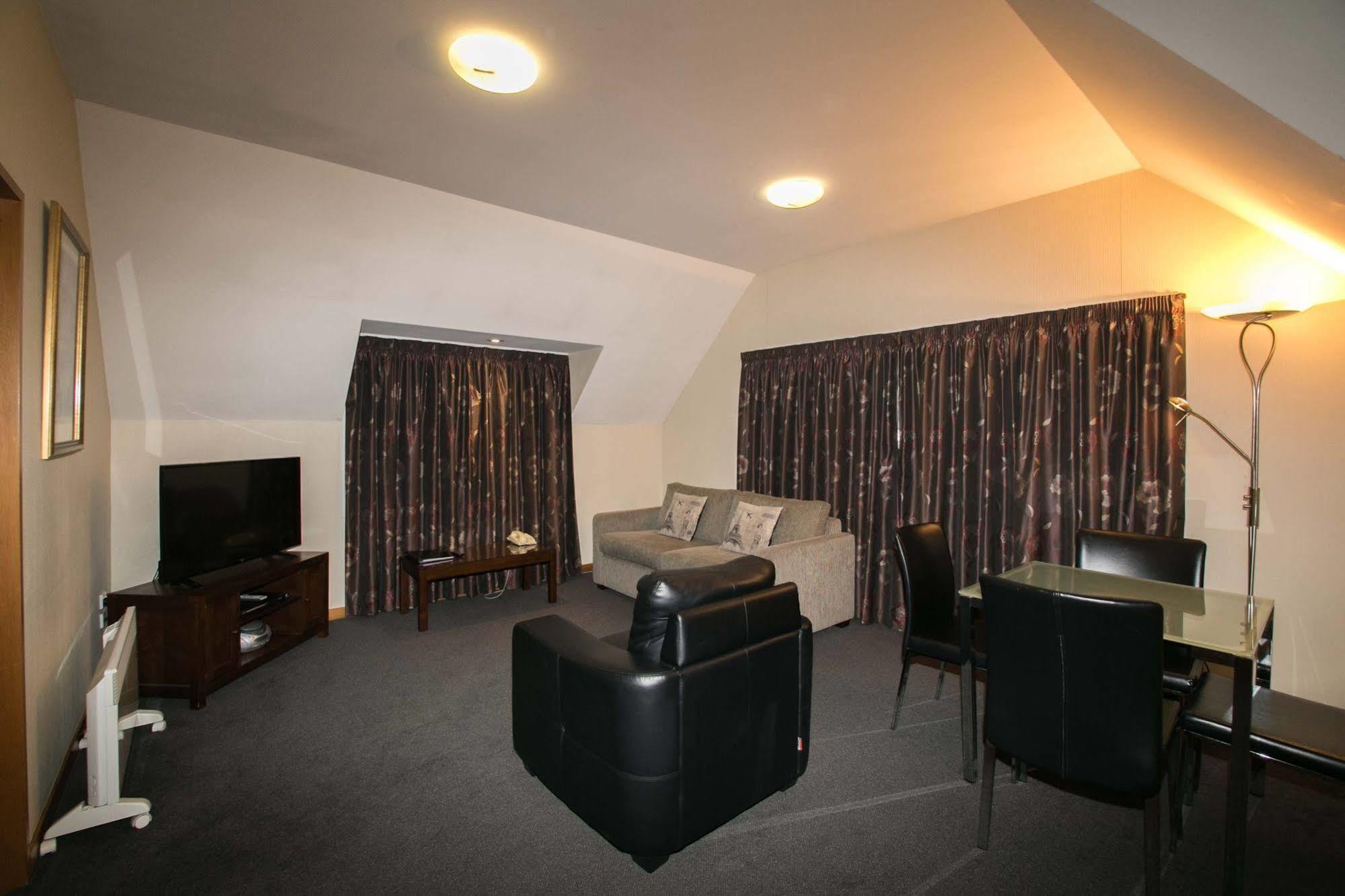 Allan Court Motel Dunedin Esterno foto